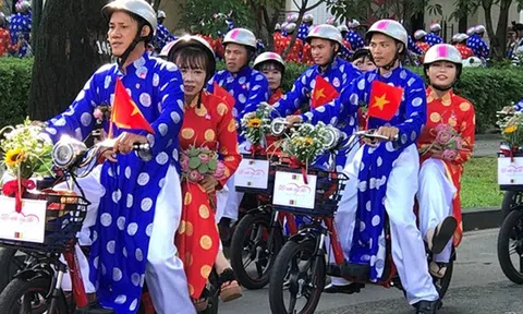 100 đôi `nam thanh nữ tú` công nhân đồng loạt kết hôn nhân dịp lễ Quốc khánh 2/9